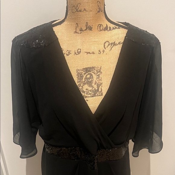 City Chic Black sequin faux wrap Mini Dress - Picture 6 of 11